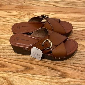 NWT summer sandals
